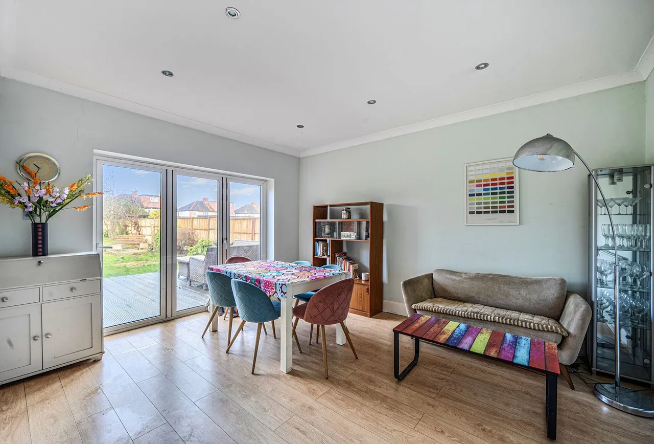 London Road, Ewell, KT17 2DF, photo 9