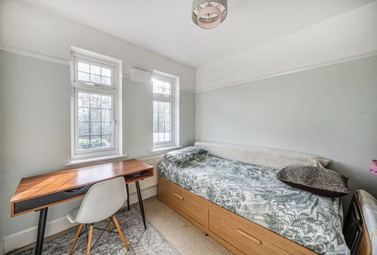 London Road, Ewell, KT17 2DF, photo 15