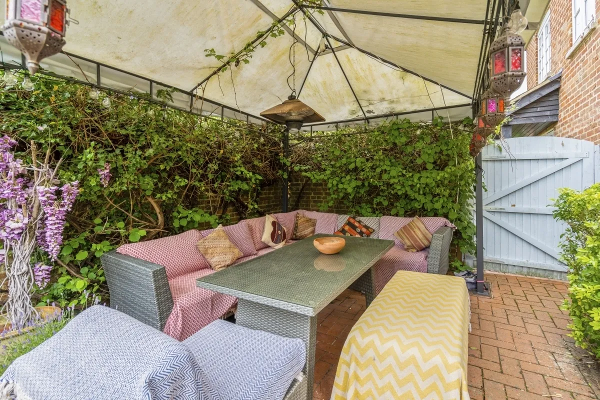 Thorn Road, Wrecclesham, GU10, photo 15