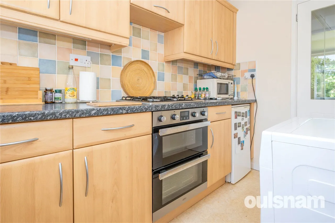 Northfield Road, Kings Norton, Birmingham, B30 1EA, photo 3