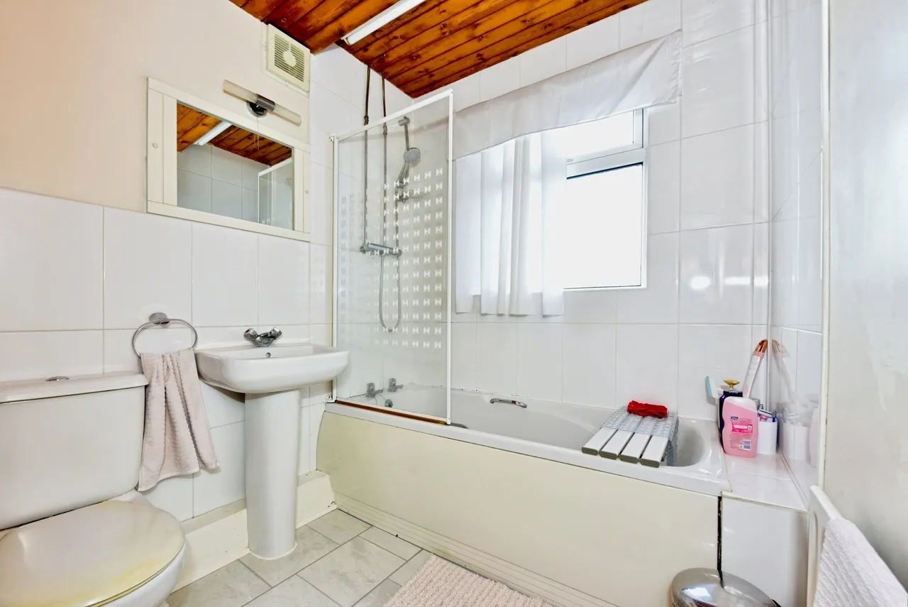 Cat Lane, Sheffield, S2, photo 6
