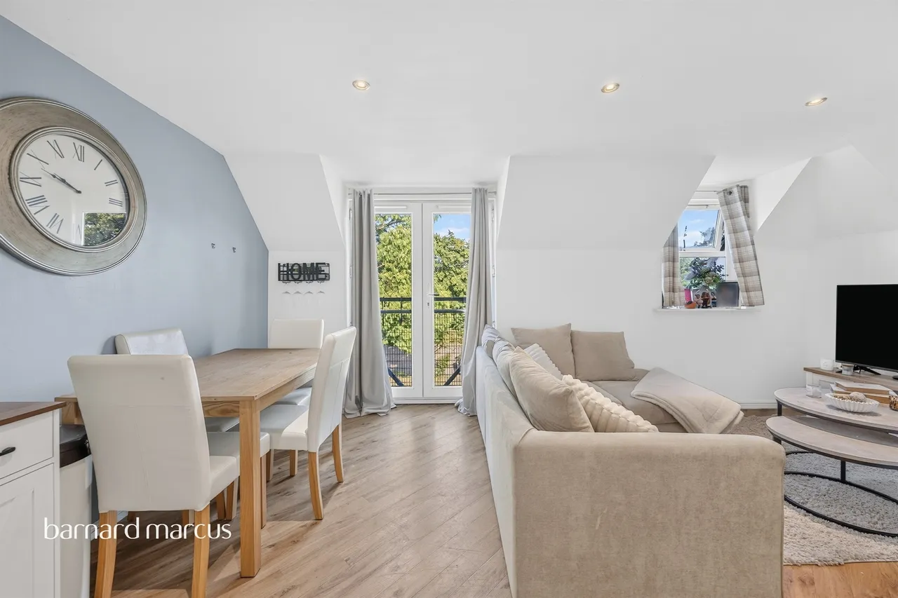 Pampisford Road, South Croydon, photo 9