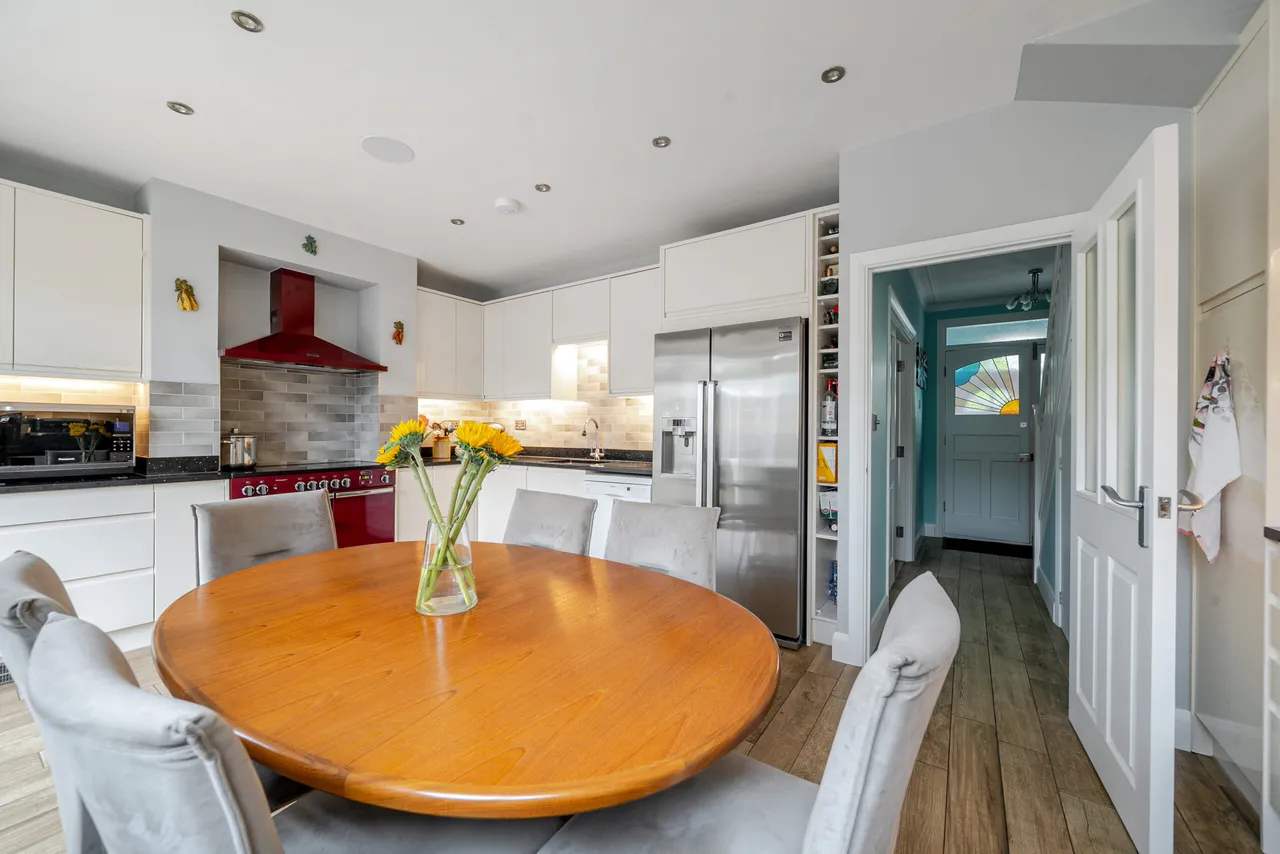 Parkside Gardens, East Barnet, Barnet, Greater London, EN4 8JP, photo 18
