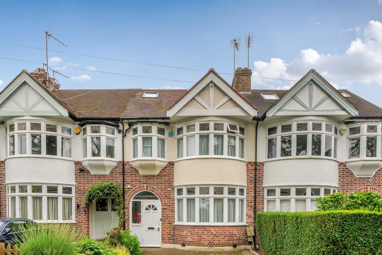 Parkside Gardens, East Barnet, Barnet, Greater London, EN4 8JP, photo 4