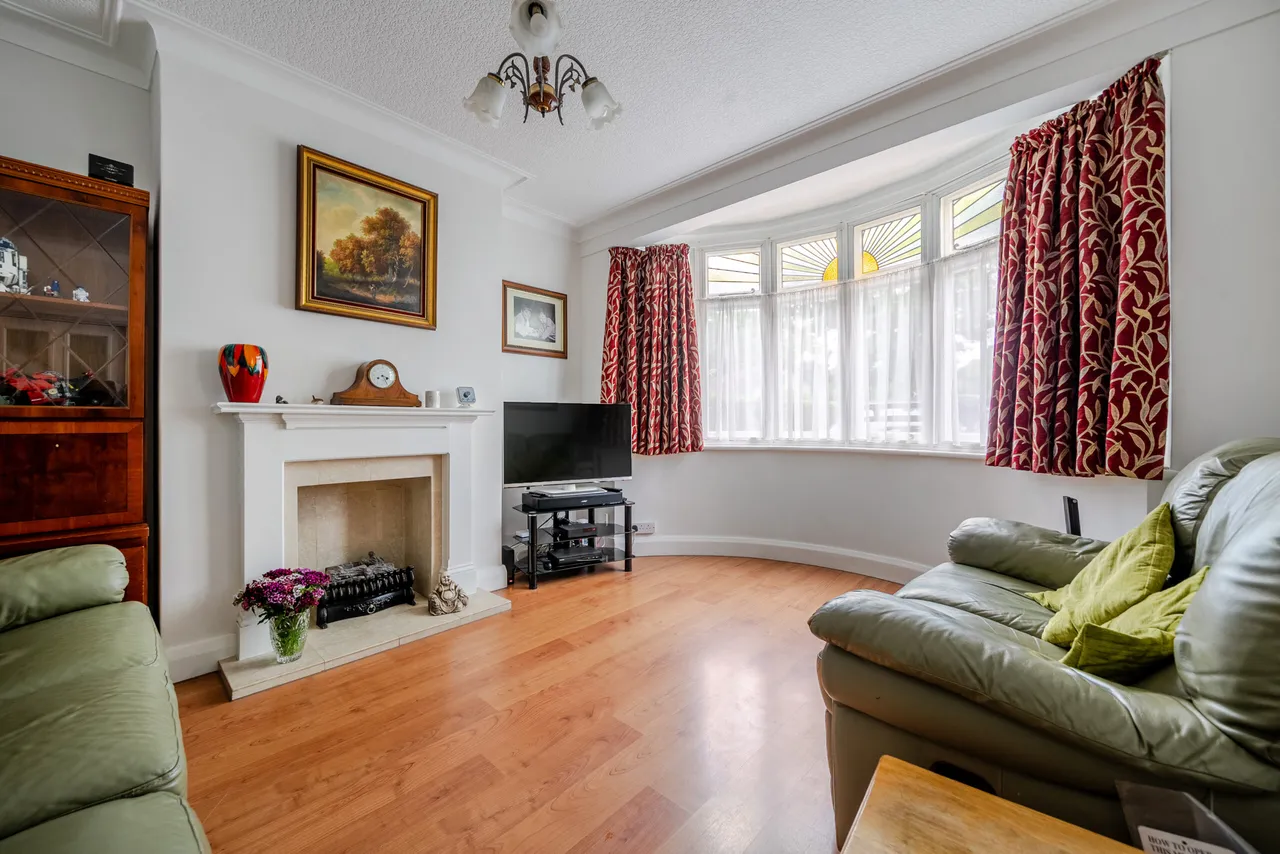 Parkside Gardens, East Barnet, Barnet, Greater London, EN4 8JP, photo 16