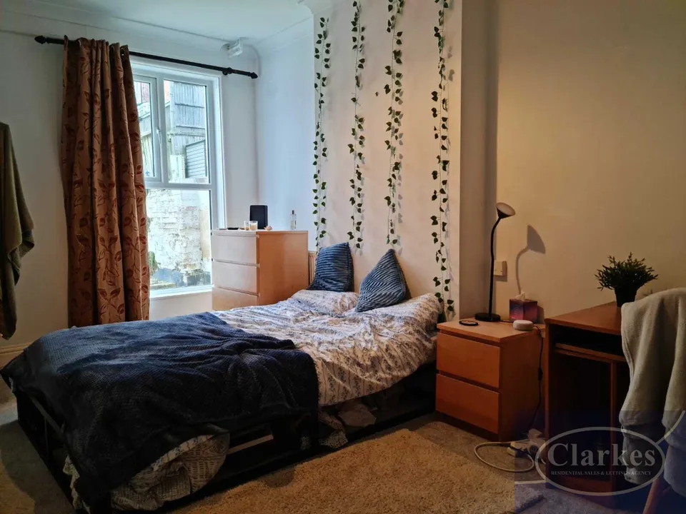 Frampton Road, Charminster, photo 11