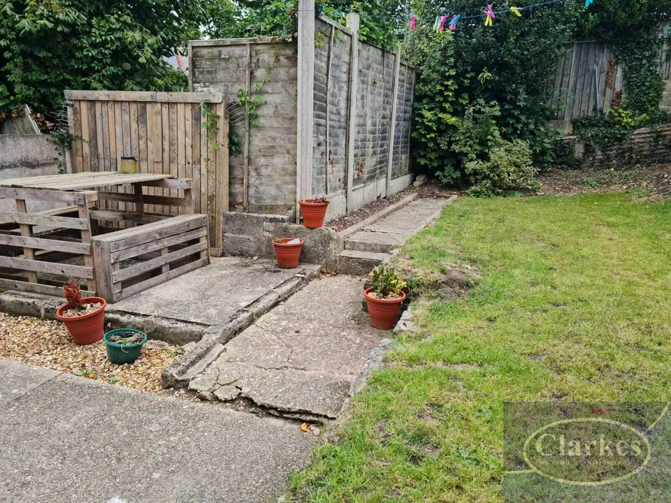 Frampton Road, Charminster, photo 13