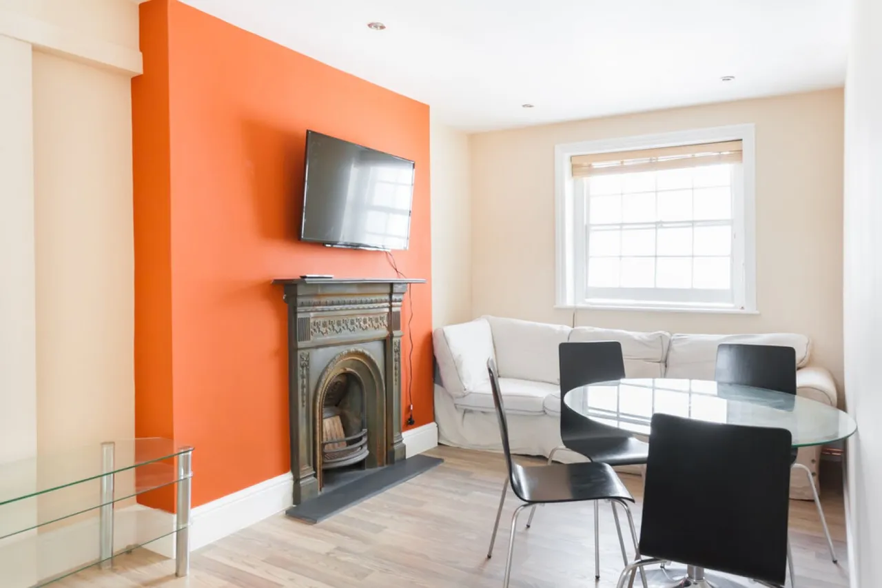 Mornington Crescent, Camden, NW1, photo 3