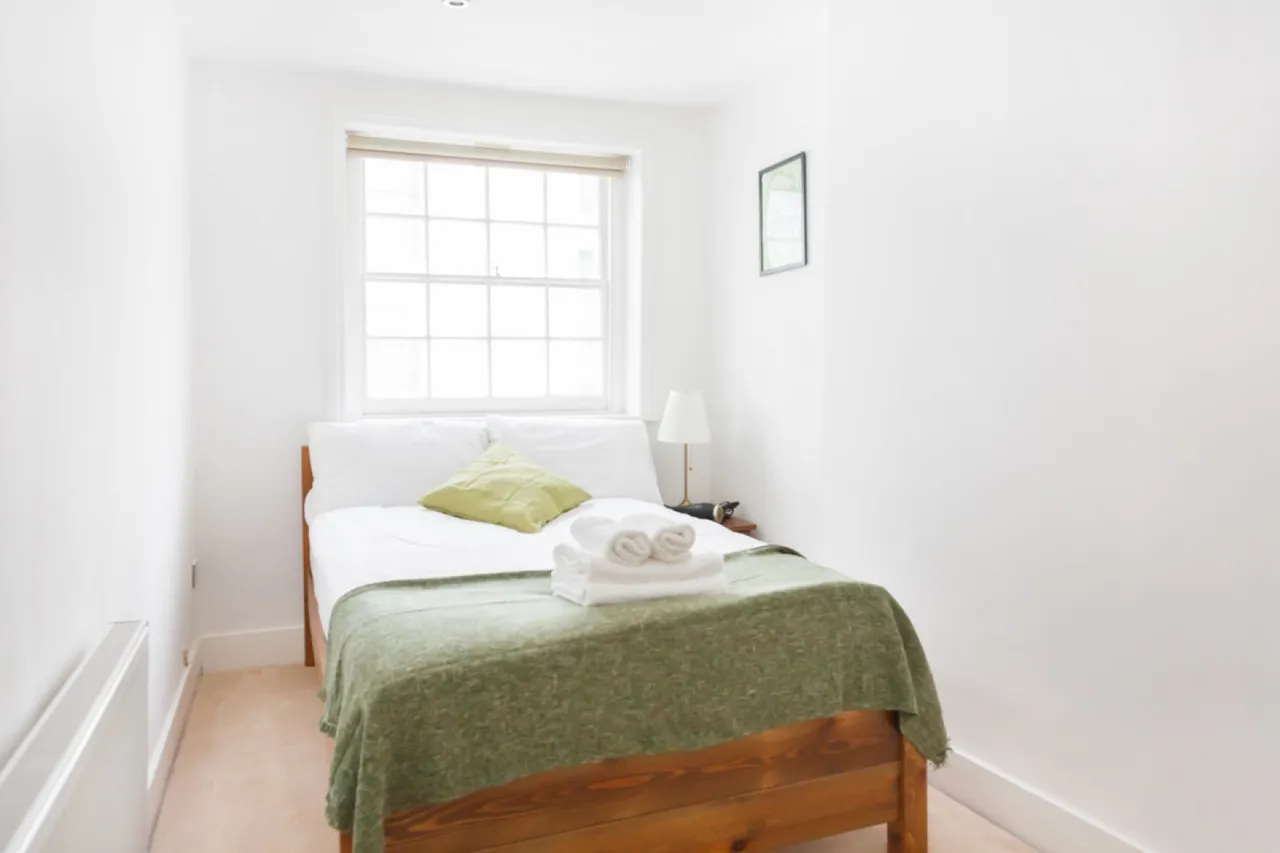 Mornington Crescent, Camden, NW1, photo 8