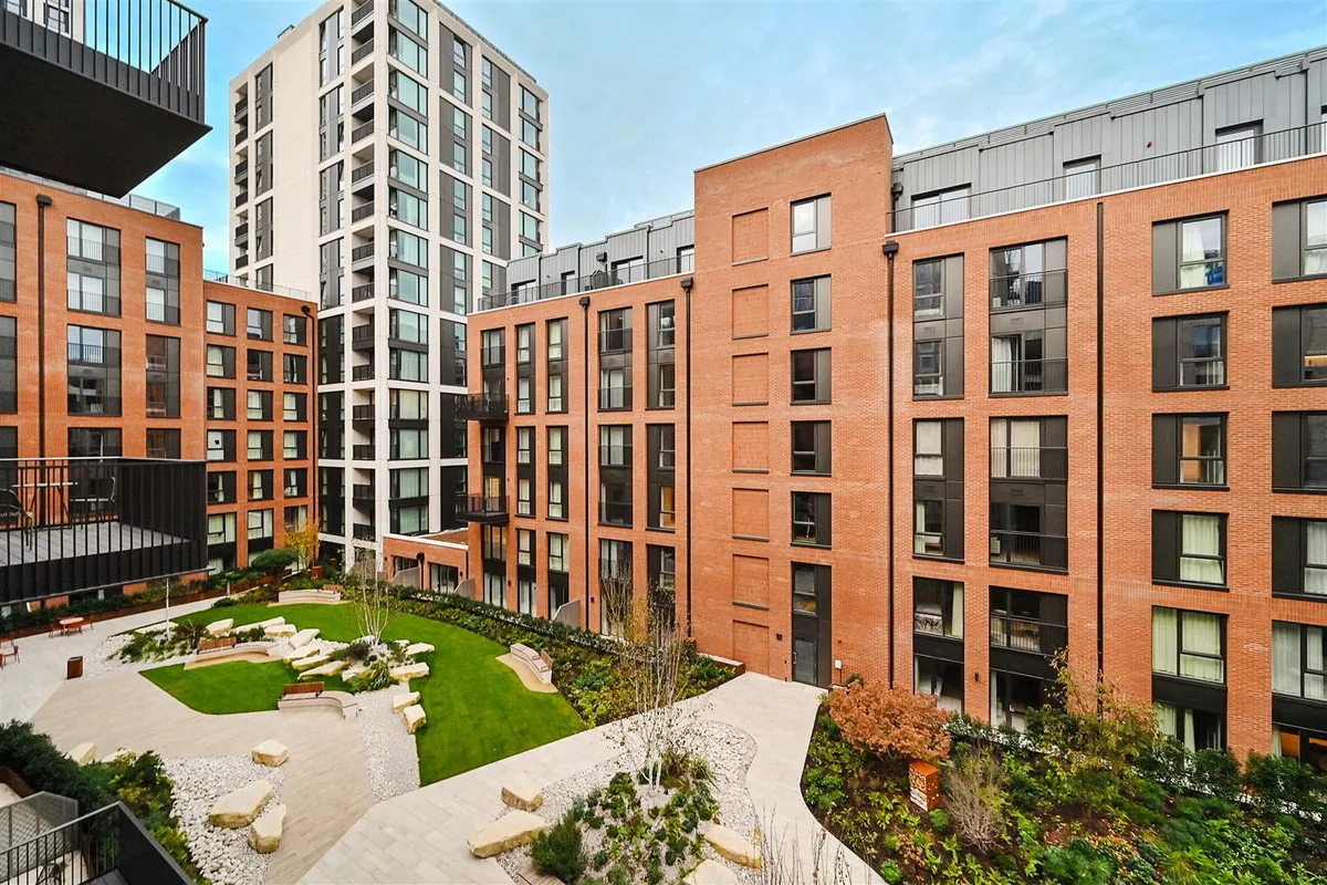 The Ashbee, London, NW2, photo 3