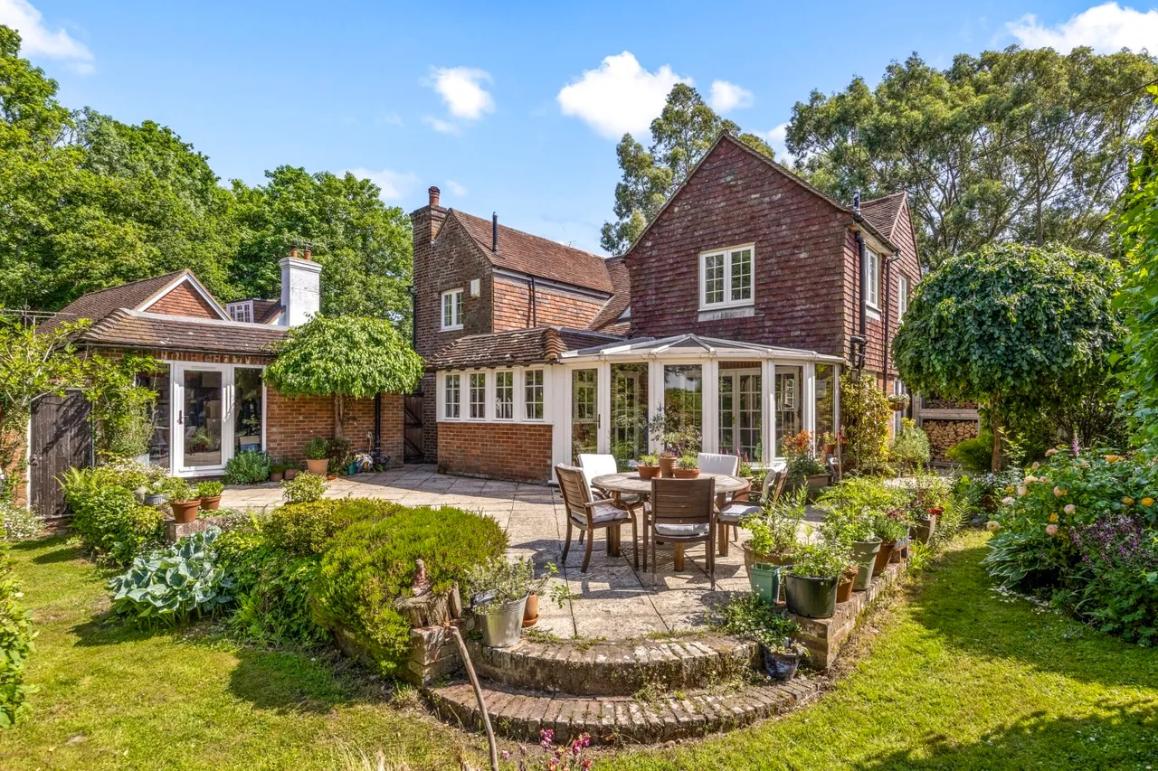 3 bed house for sale, Buckham Hill, Uckfield, TN22