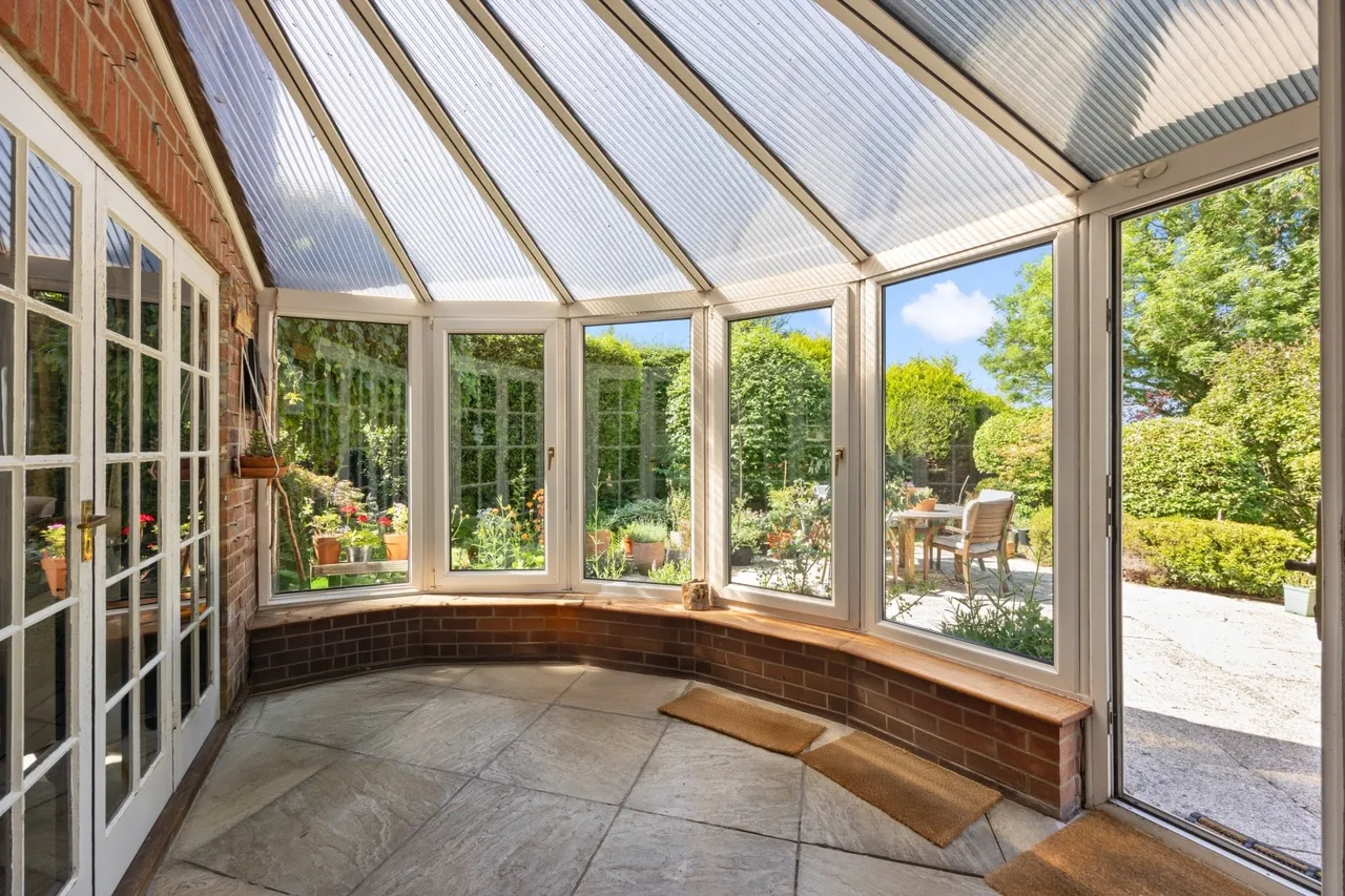 Buckham Hill, Uckfield, TN22, photo 12