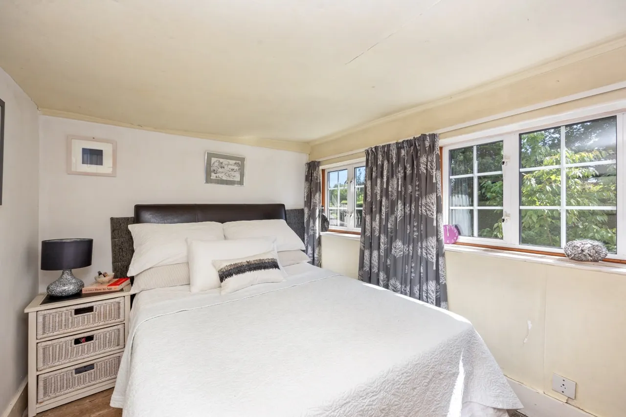 Buckham Hill, Uckfield, TN22, photo 18