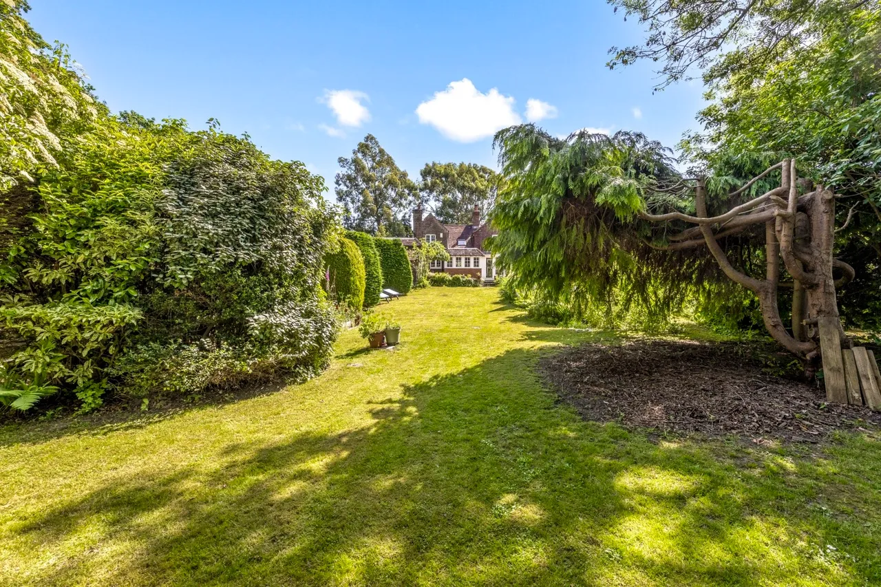 Buckham Hill, Uckfield, TN22, photo 28