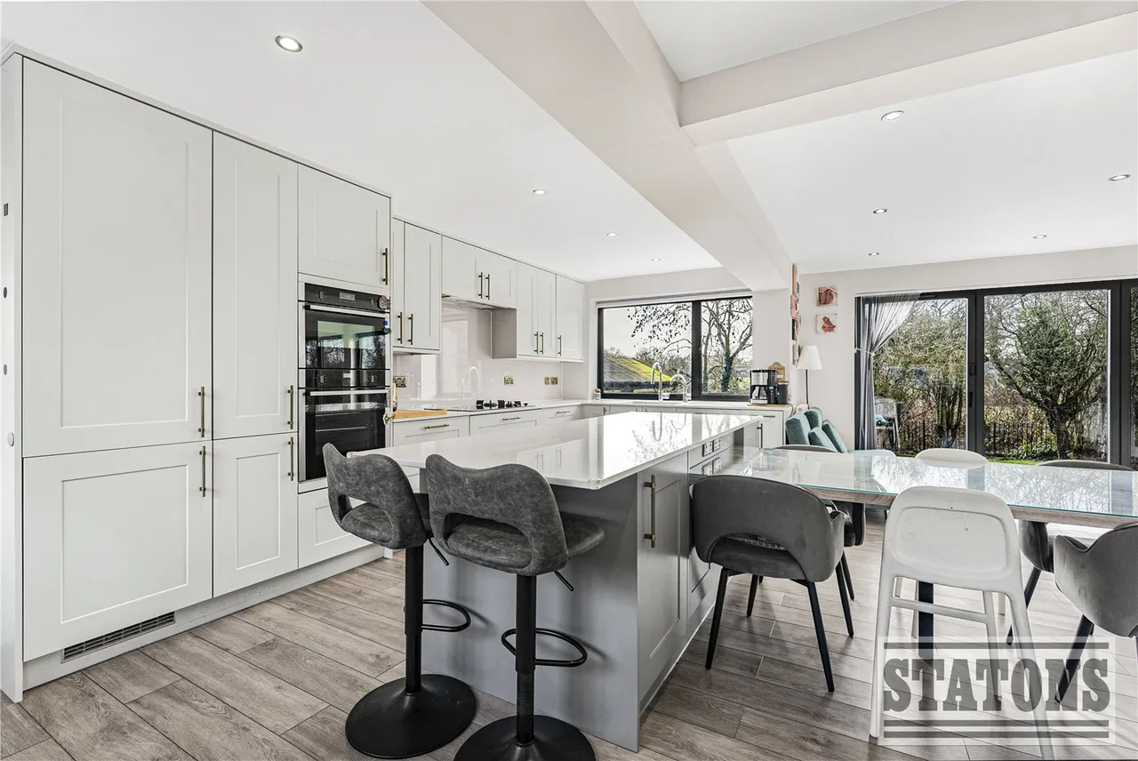 The Avenue, Potters Bar, Hertfordshire, EN6 1ED, photo 8