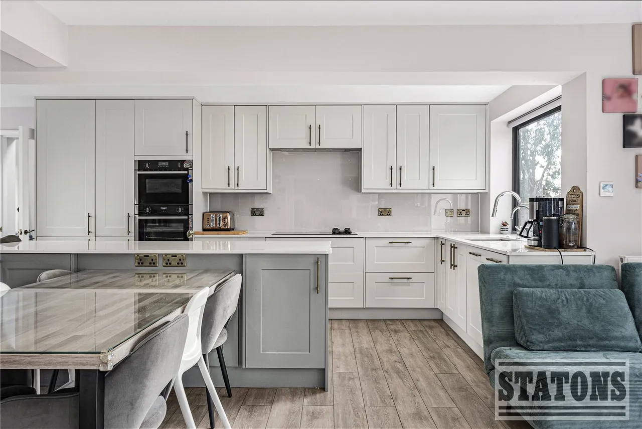 The Avenue, Potters Bar, Hertfordshire, EN6 1ED, photo 9