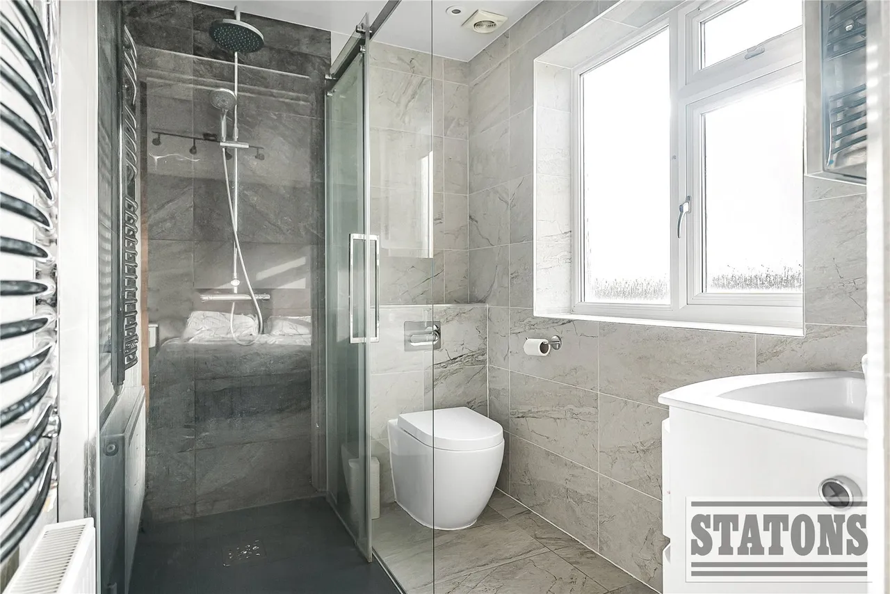 The Avenue, Potters Bar, Hertfordshire, EN6 1ED, photo 16