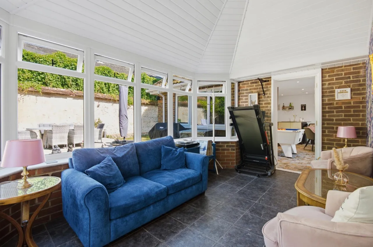 Hardyfair Close, Weyhill, photo 7