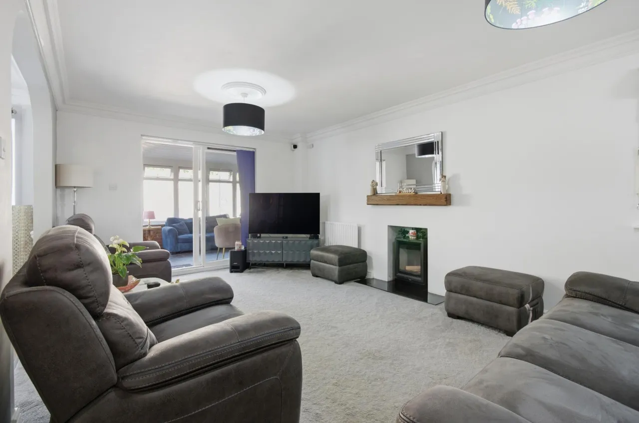 Hardyfair Close, Weyhill, photo 2