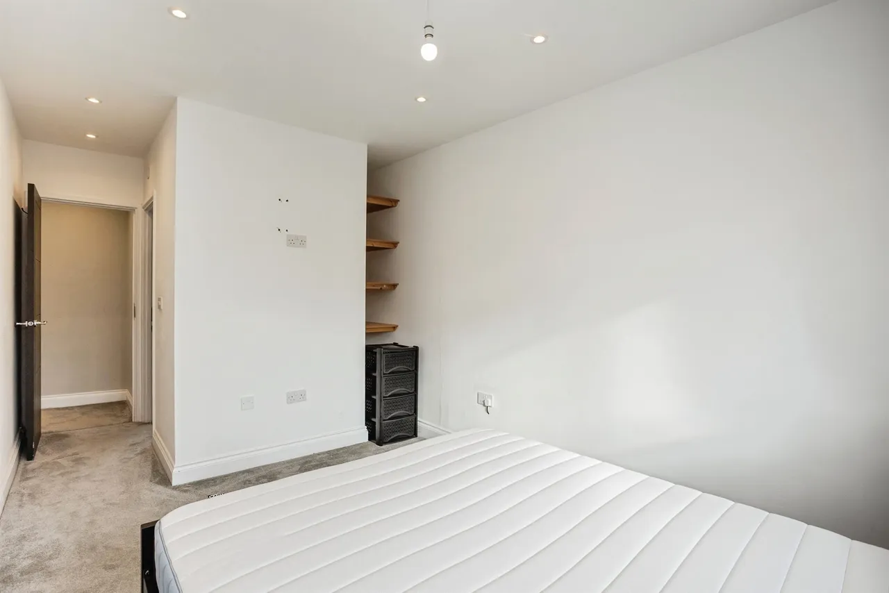 Coniston Crescent, Loughborough, LE11, photo 16