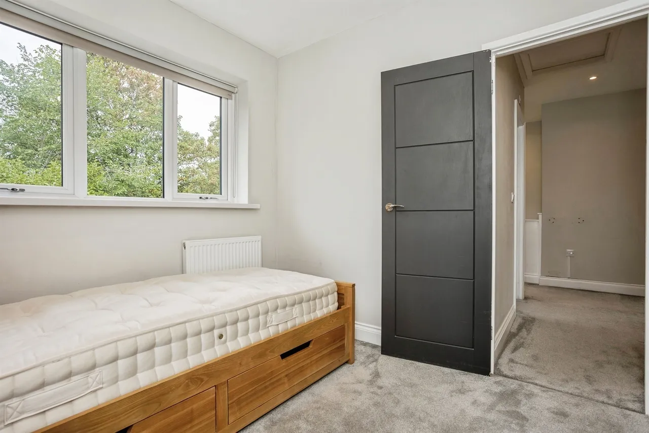 Coniston Crescent, Loughborough, LE11, photo 19