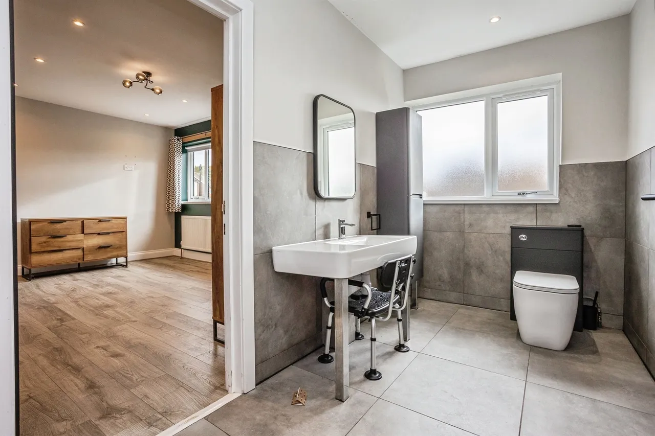 Coniston Crescent, Loughborough, LE11, photo 13