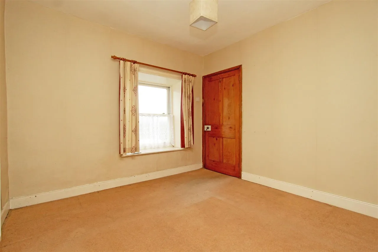 Ty Cerrig Mold Road, Bodfari, LL16, photo 14