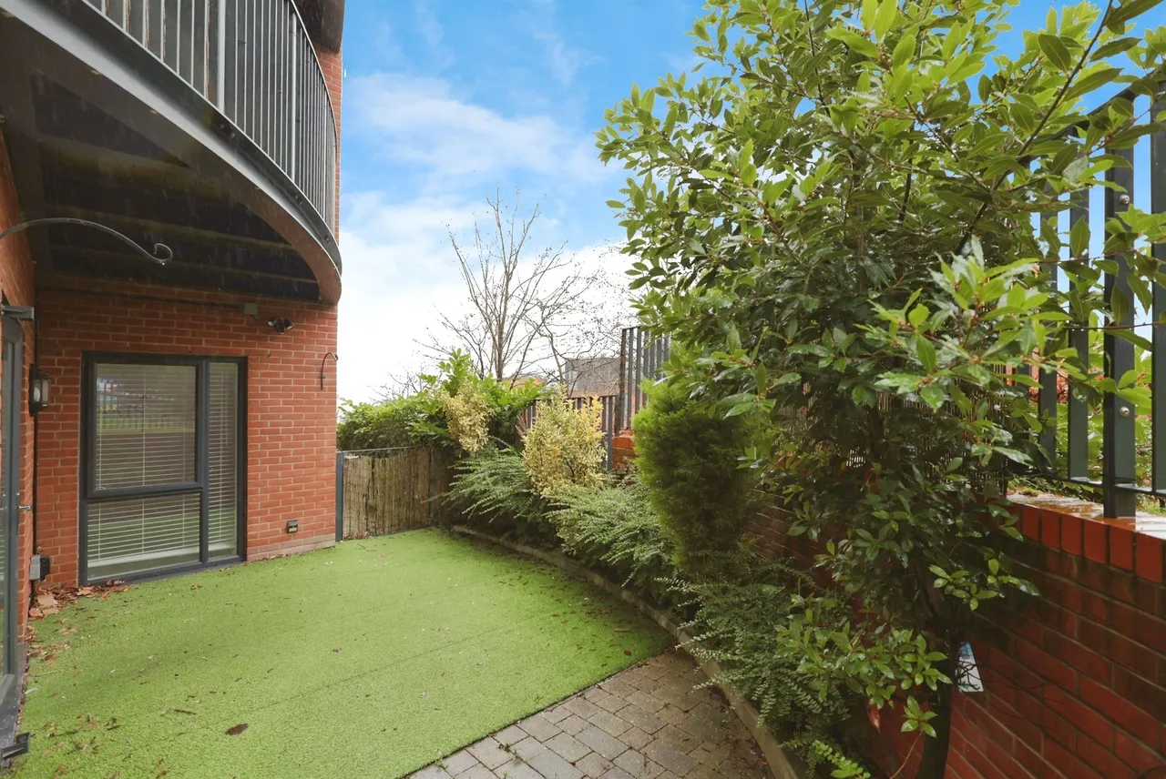 Olympic Way, High Wycombe, photo 9