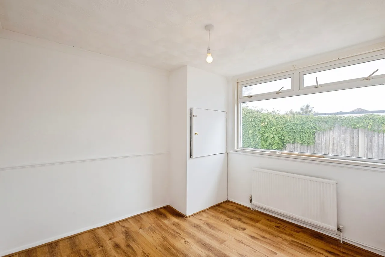 Southwood Road, Hayling Island, PO11, photo 6