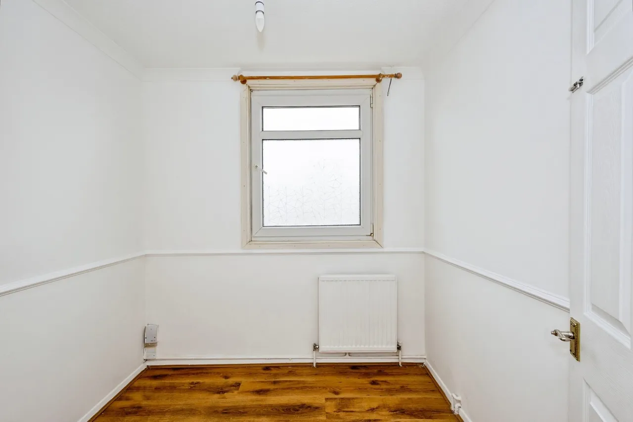 Southwood Road, Hayling Island, PO11, photo 8