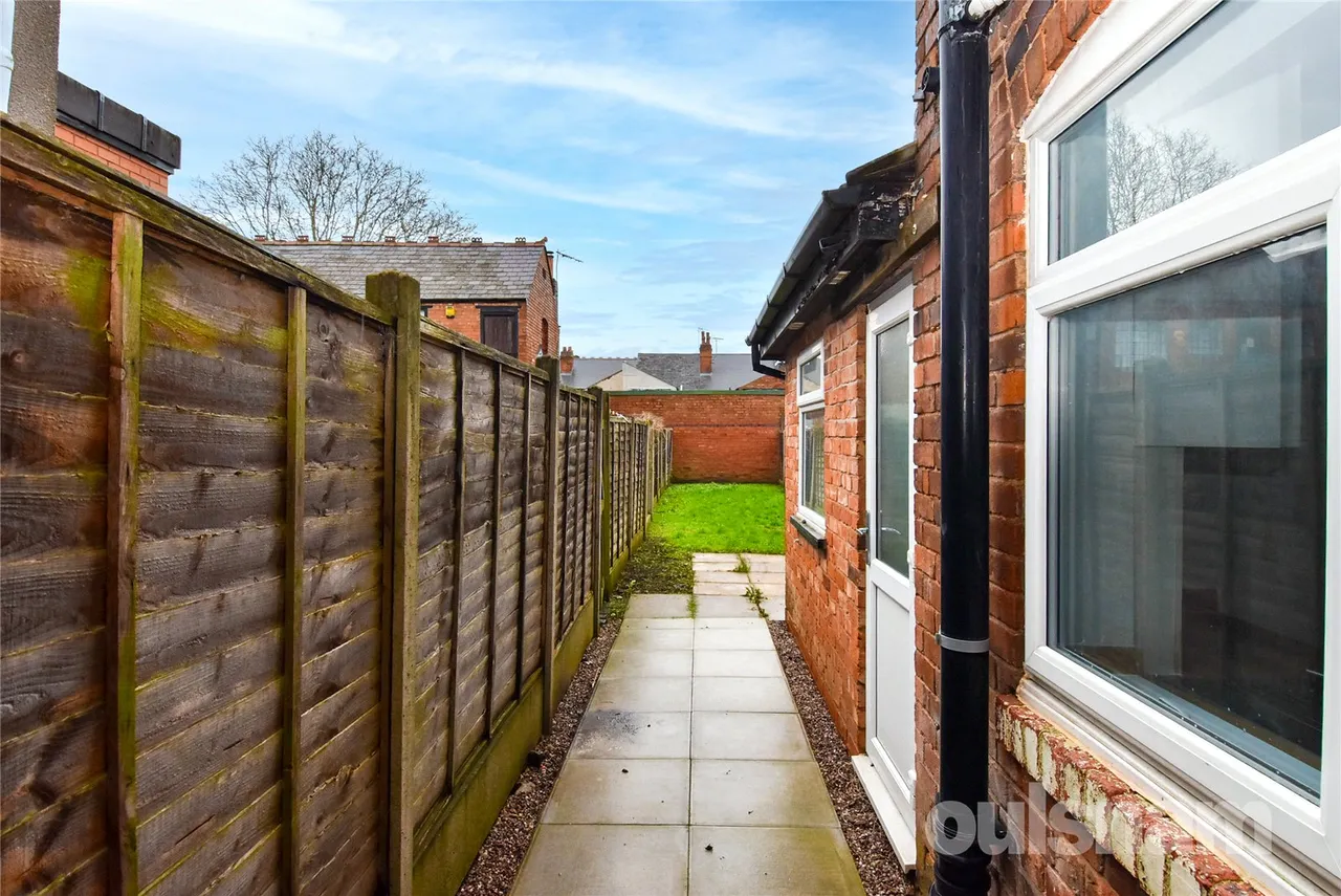 Grange Road, Kings Heath, Birmingham, West Midlands, B14 7RR, photo 14