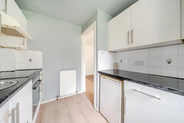 Aldebury Road, Maidenhead, SL6, photo 3
