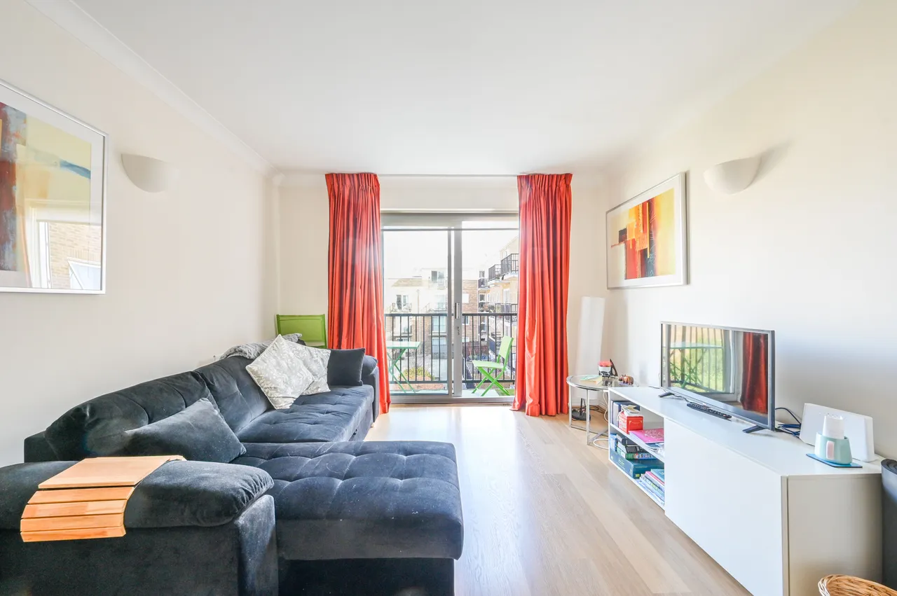 13 Lamb Court, 69 Narrow Street, London, photo 6