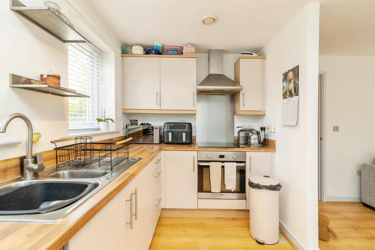 Addenbrookes Road, Newport Pagnell, MK16, photo 8