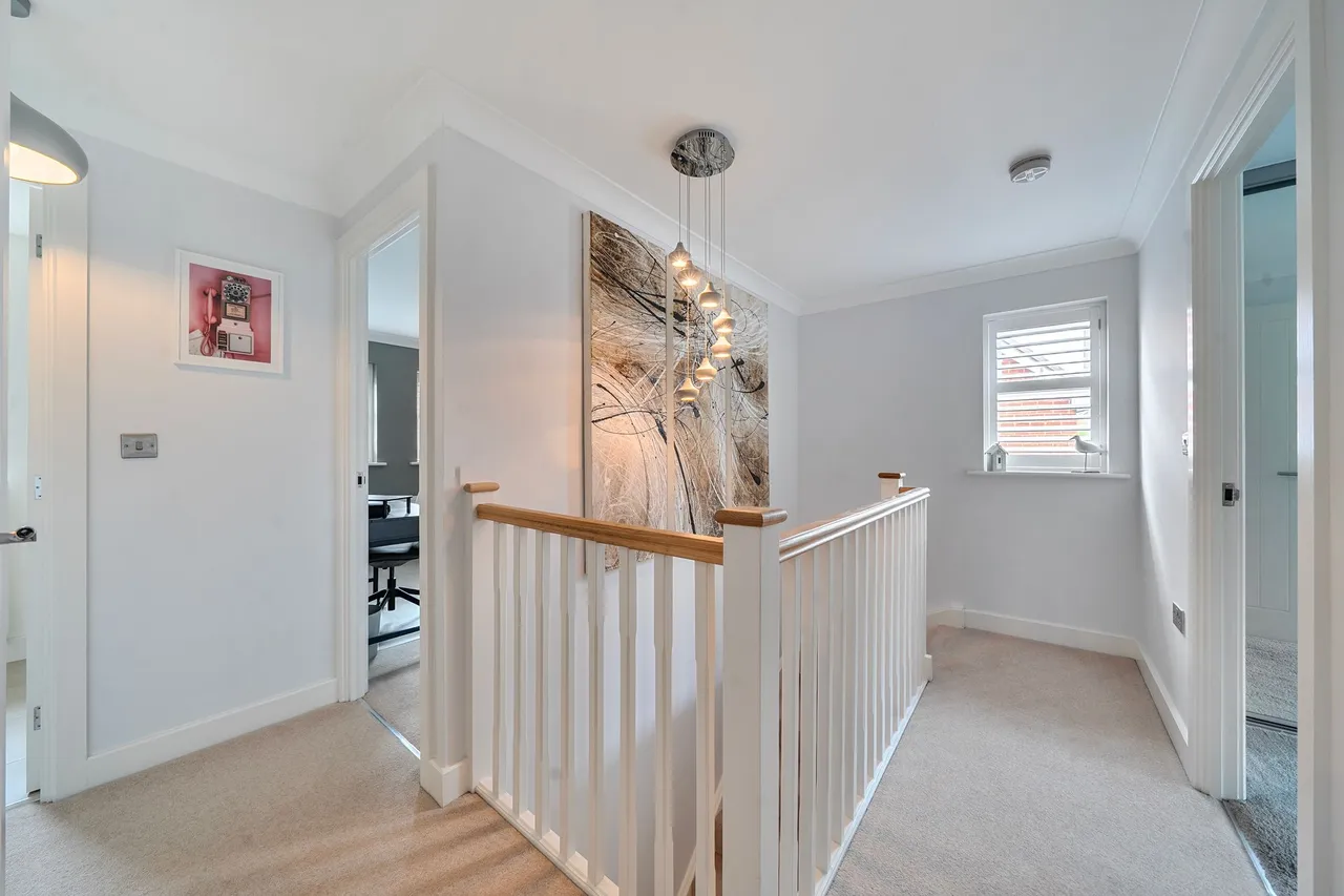 Skylark Avenue, Emsworth, PO10, photo 11