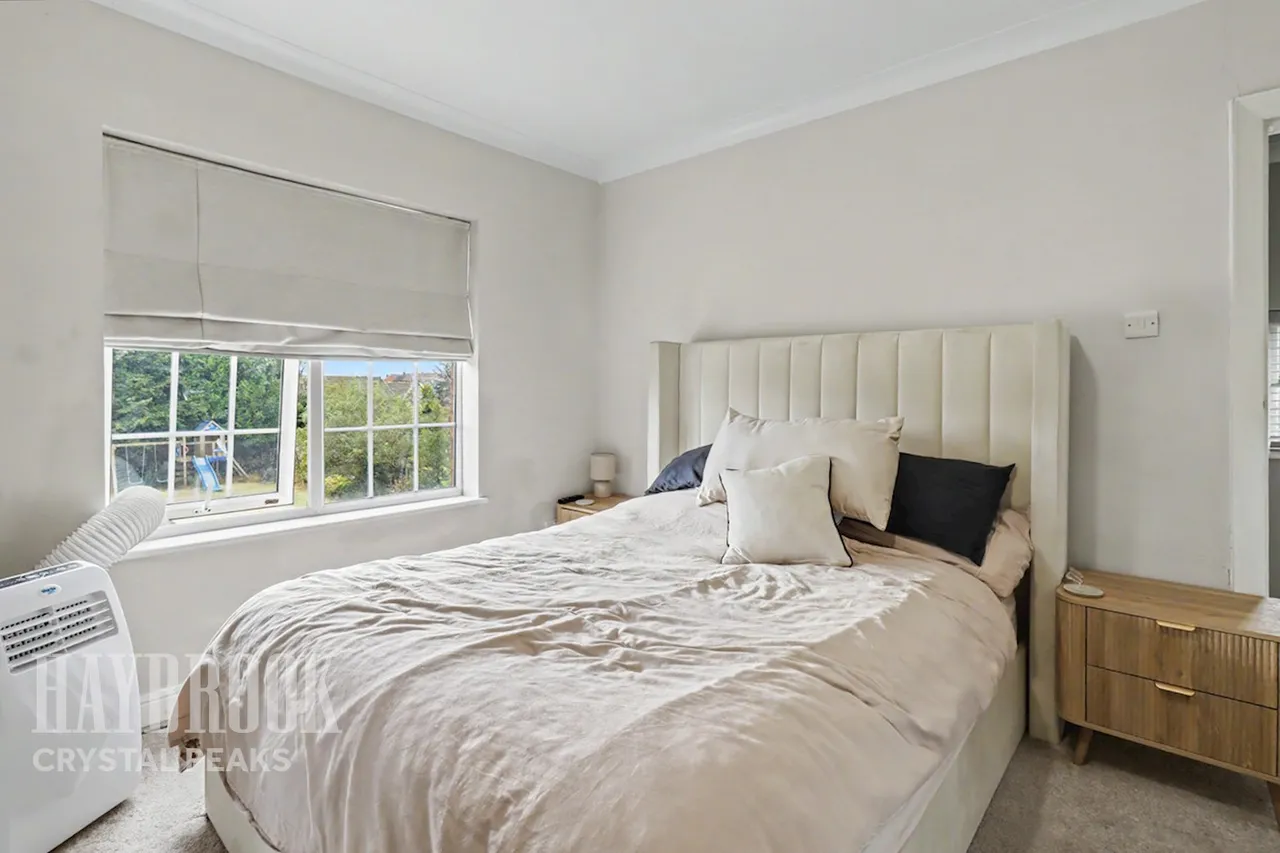 Barlborough Road, Chesterfield, photo 10