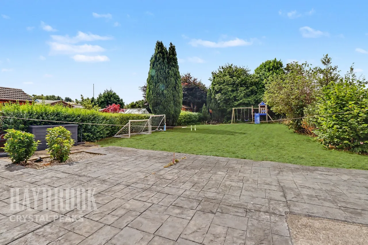 Barlborough Road, Chesterfield, photo 16