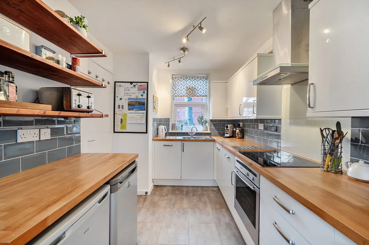 Slade Walk, SE17, photo 7