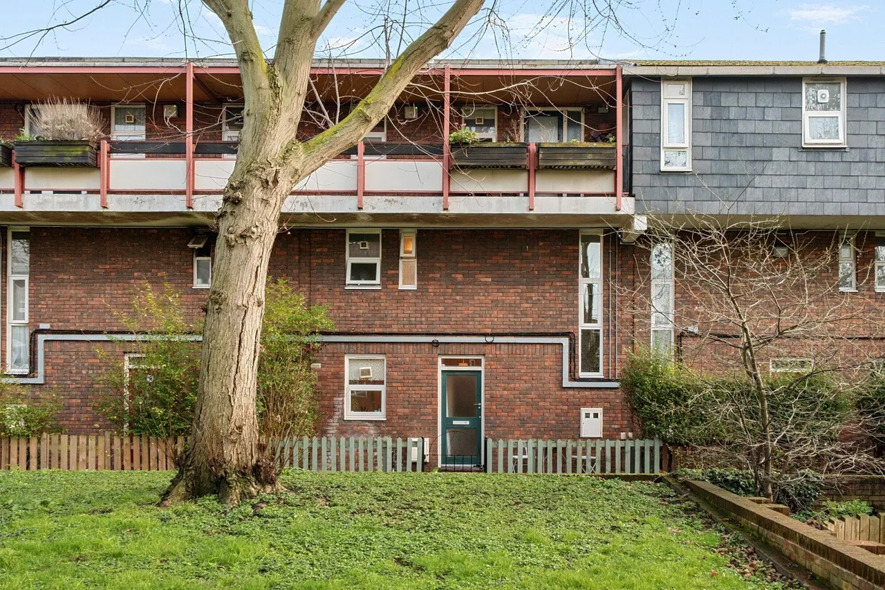 Slade Walk, SE17, photo 21