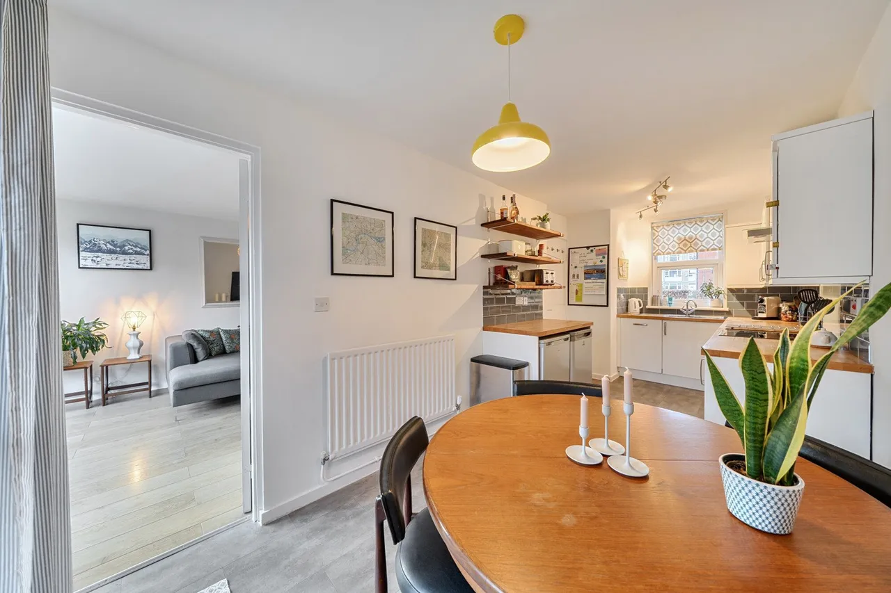 Slade Walk, SE17, photo 11