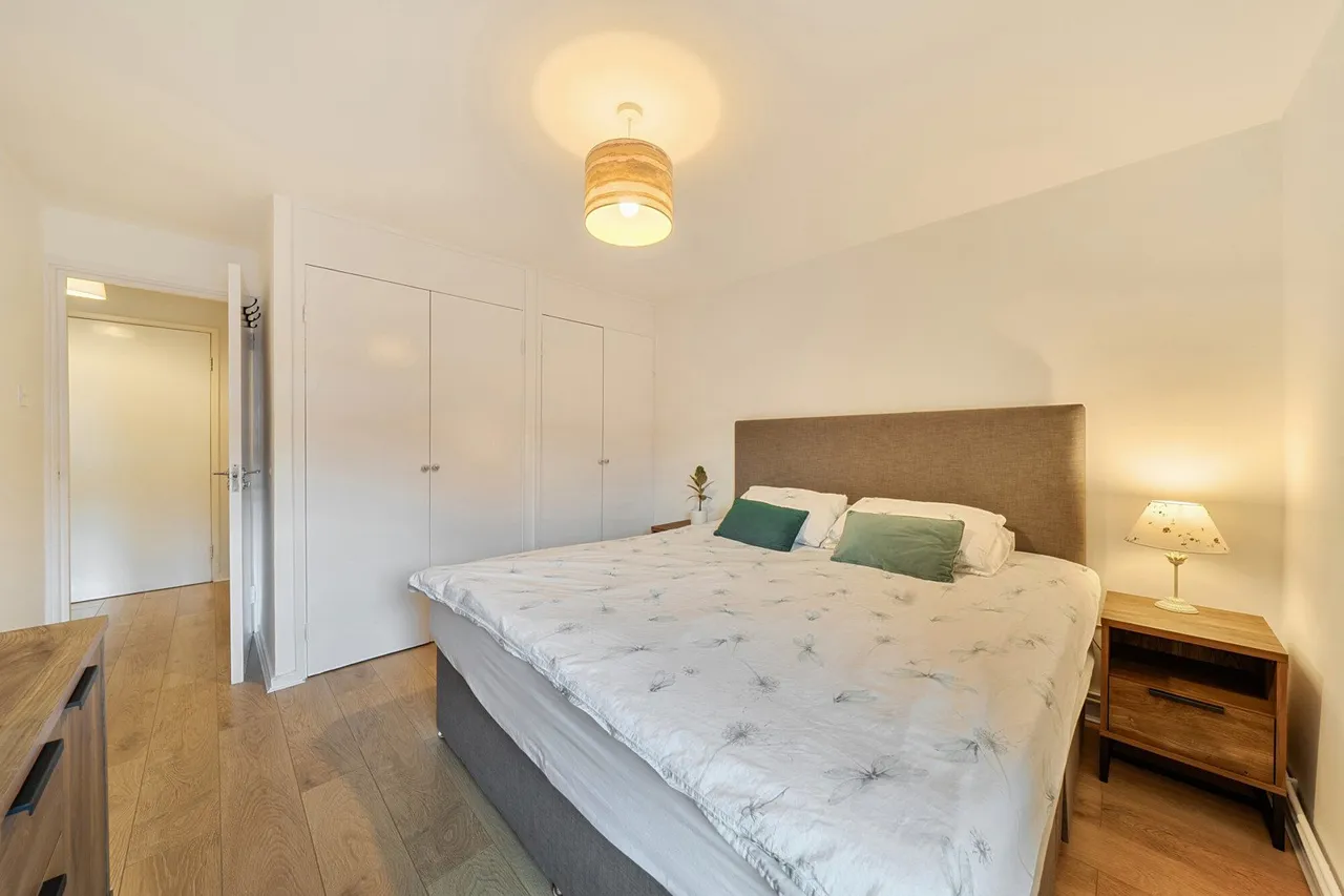 Slade Walk, SE17, photo 12