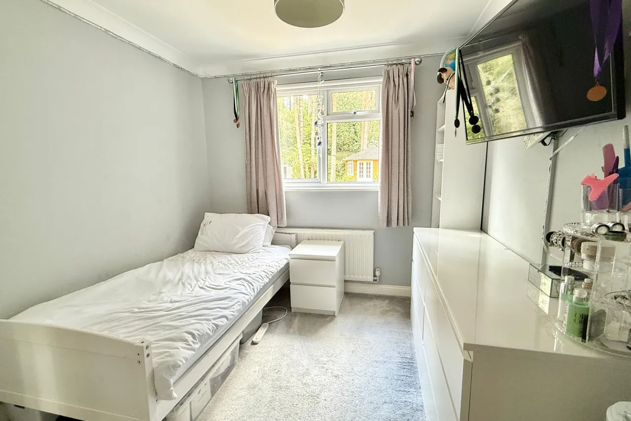 St. Ives Park, Ashley Heath, BH24, photo 28
