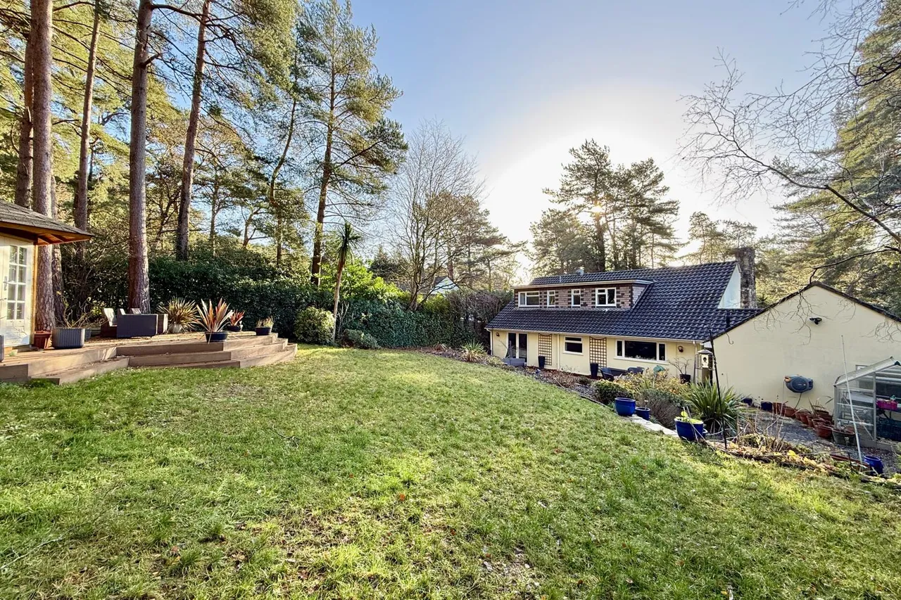 St. Ives Park, Ashley Heath, BH24, photo 37