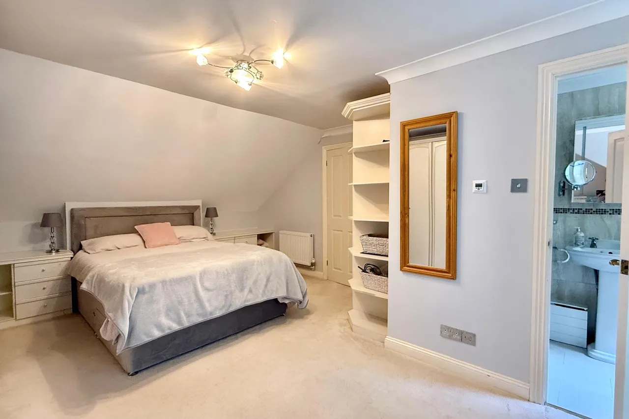 St. Ives Park, Ashley Heath, BH24, photo 22