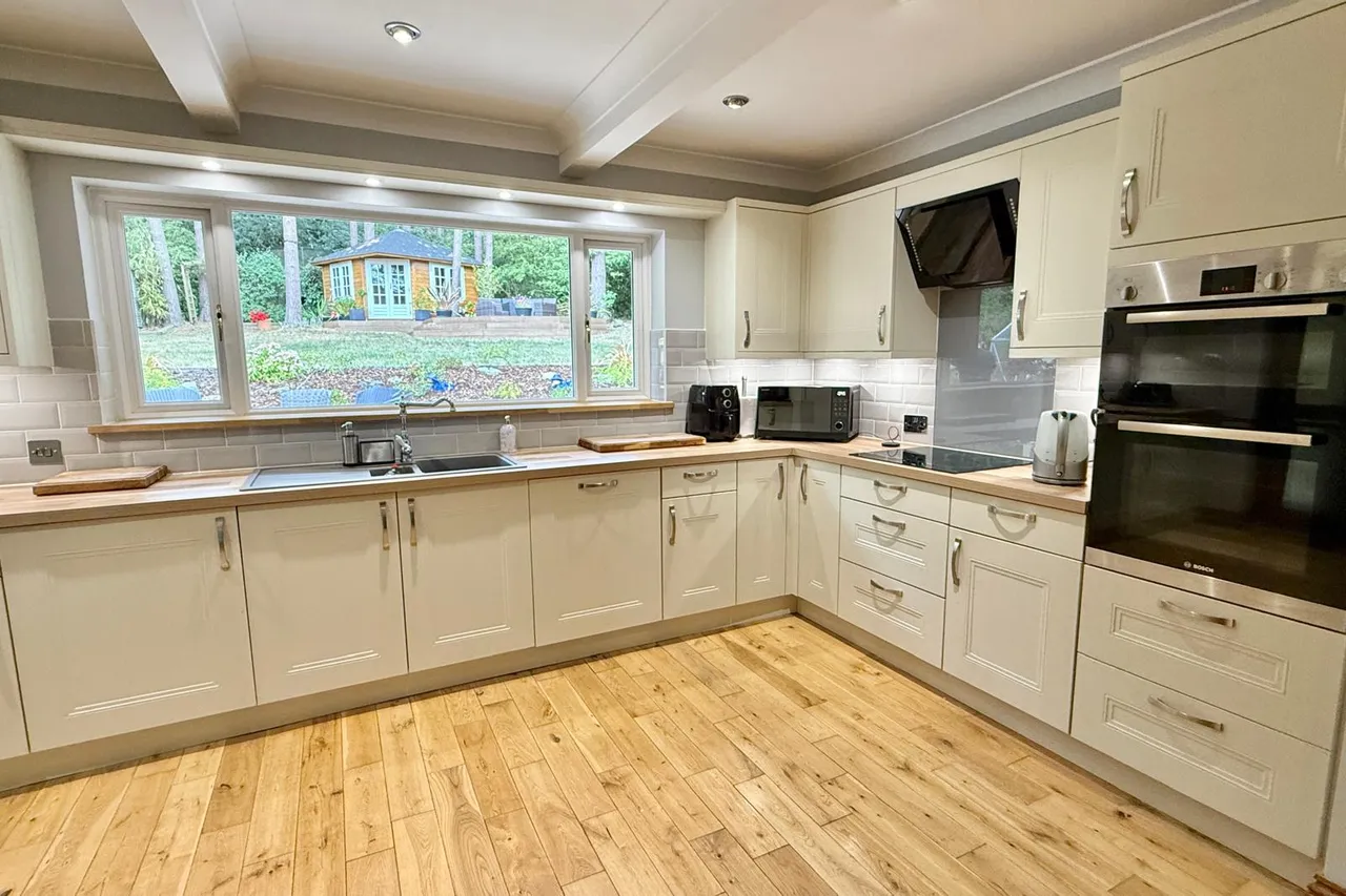 St. Ives Park, Ashley Heath, BH24, photo 6