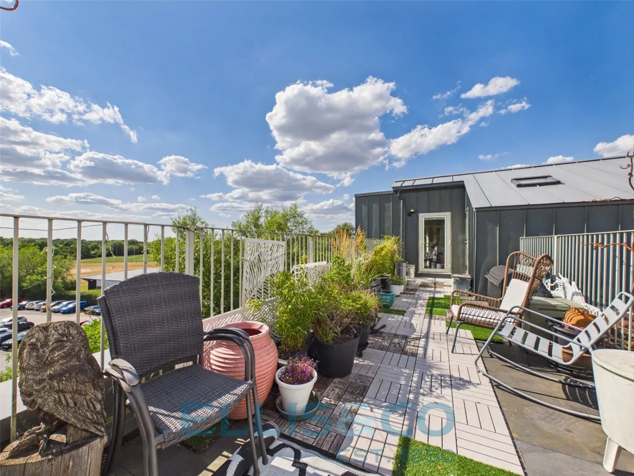 2 bed flat for sale, The Slade, Tonbridge, TN9