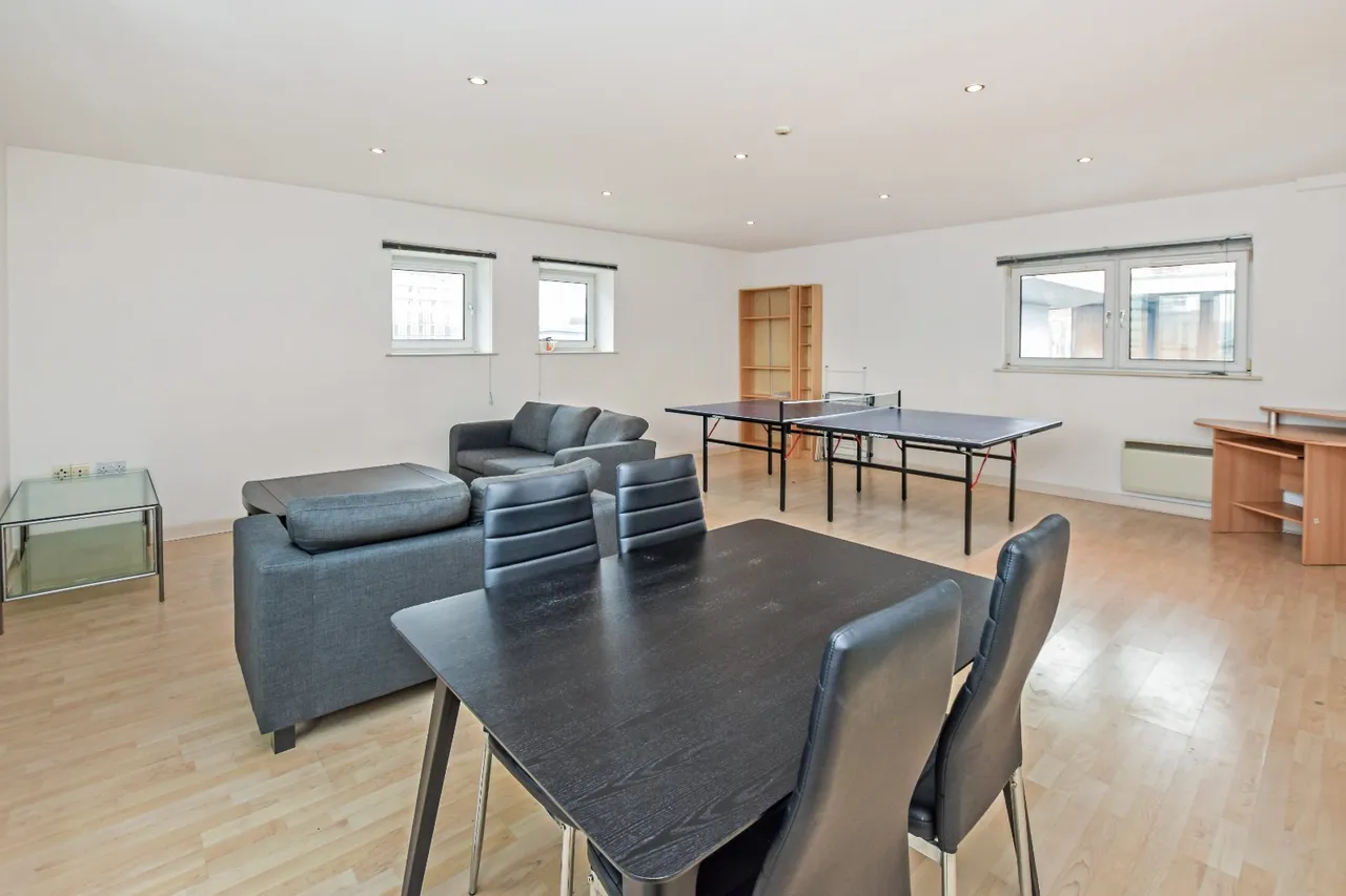 Simpson Street, Noma, M4, photo 3