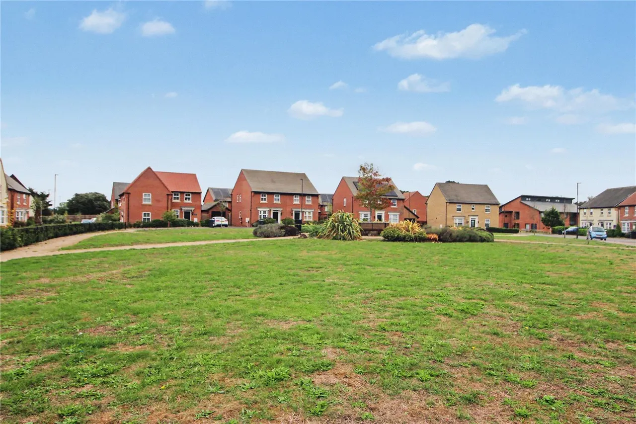 Davy Grove, Poringland, Norwich, Norfolk, NR14, photo 2
