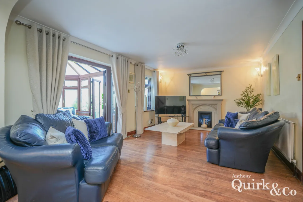 Larup Avenue, Canvey Island, SS8, photo 3