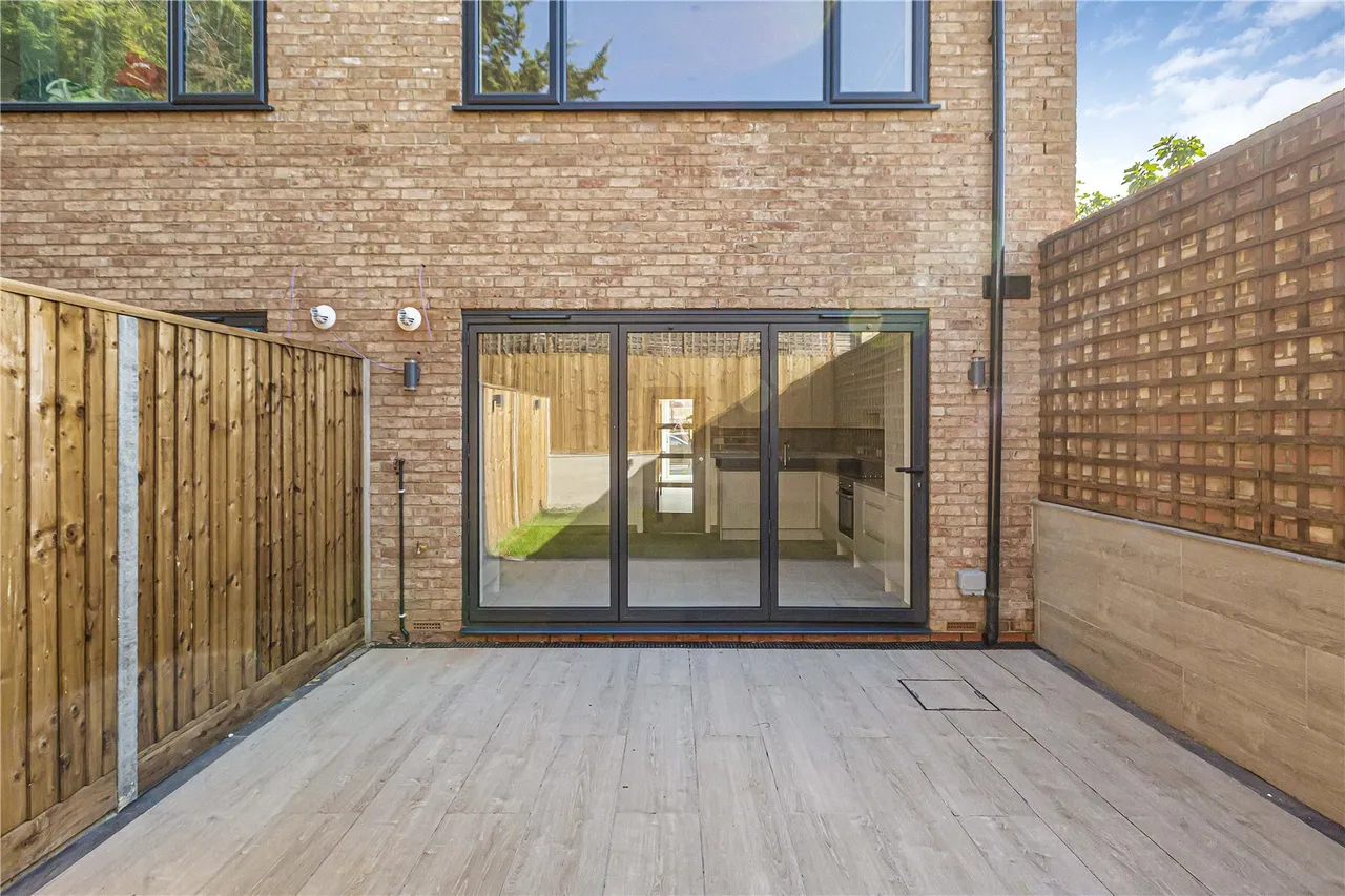 Chase Road, London, N14 4JR, photo 16